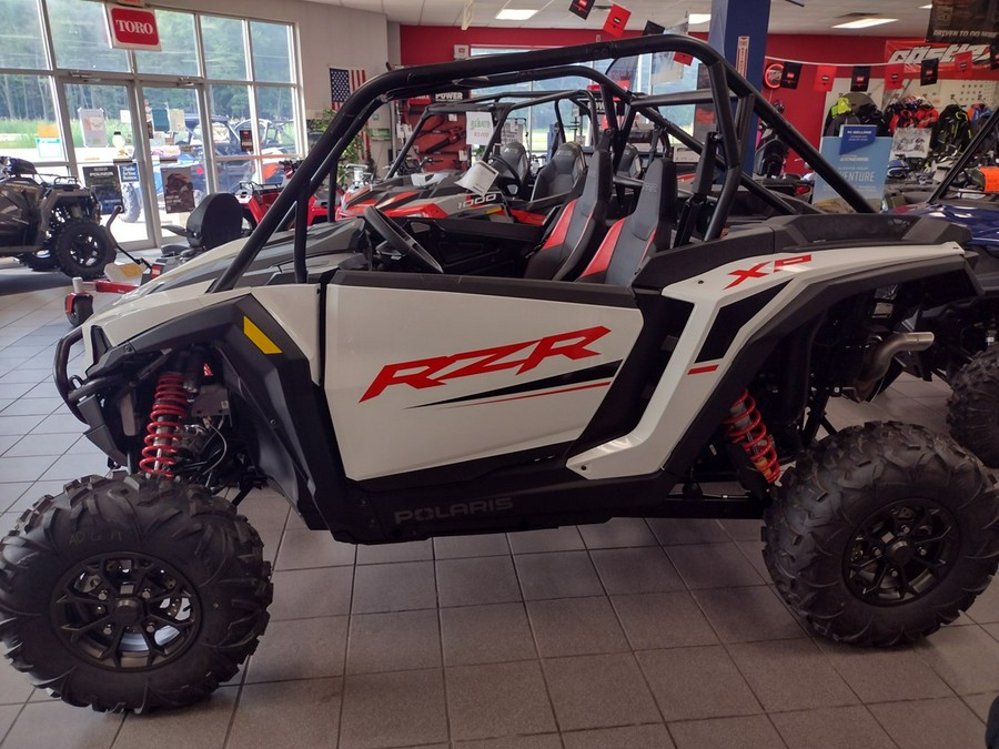 2024 Polaris Industries RZR XP 1000 Sport White Lightning