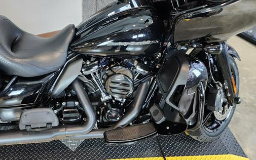2020 Harley-Davidson® Road Glide® Limited FLTRK