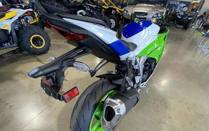 2024 Kawasaki Ninja® ZX™-6R 40th Anniversary Edition ABS