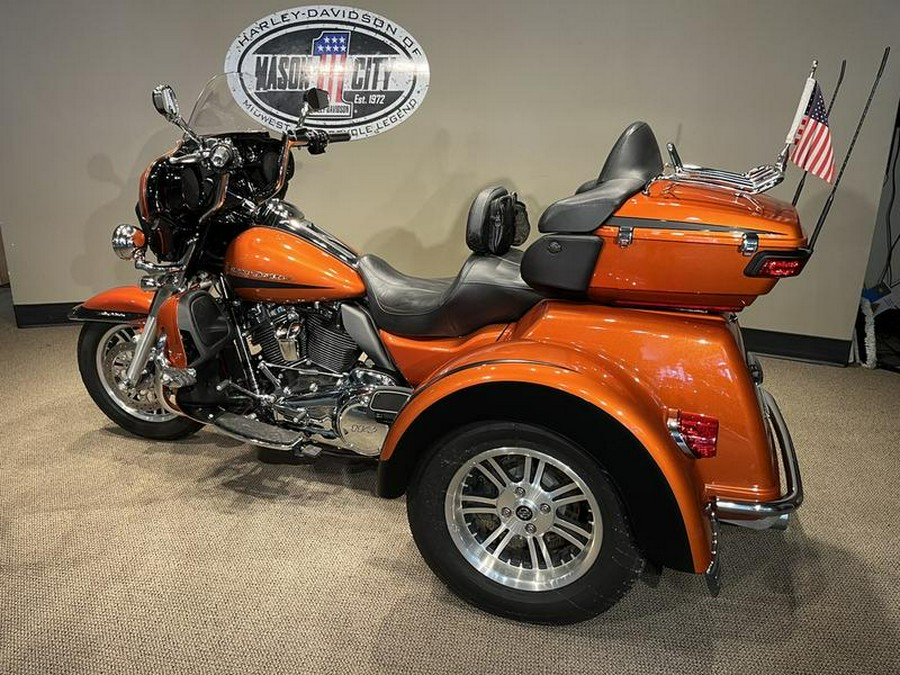 2019 Harley-Davidson® FLHTCUTG - Tri Glide® Ultra