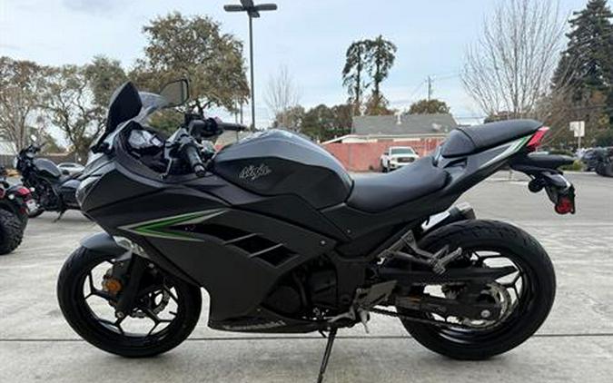 2016 Kawasaki Ninja 300