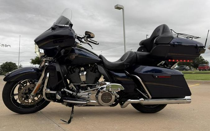 2018 Harley-Davidson® FLHTKSE - CVO™ Limited 115th Anniversary
