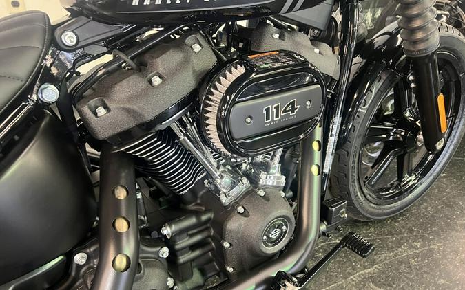 2024 Harley-Davidson Street Bob 114 Vivid Black FXBBS