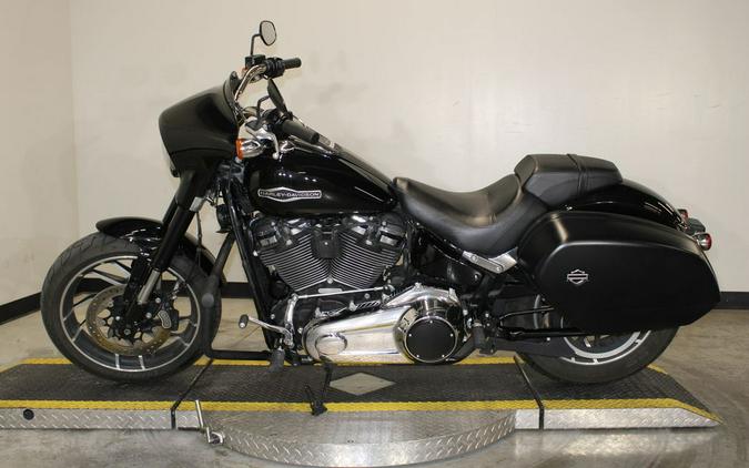 2018 Harley-Davidson® FLSB - Softail® Sport Glide™