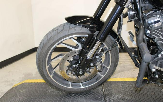 2018 Harley-Davidson® FLSB - Softail® Sport Glide™
