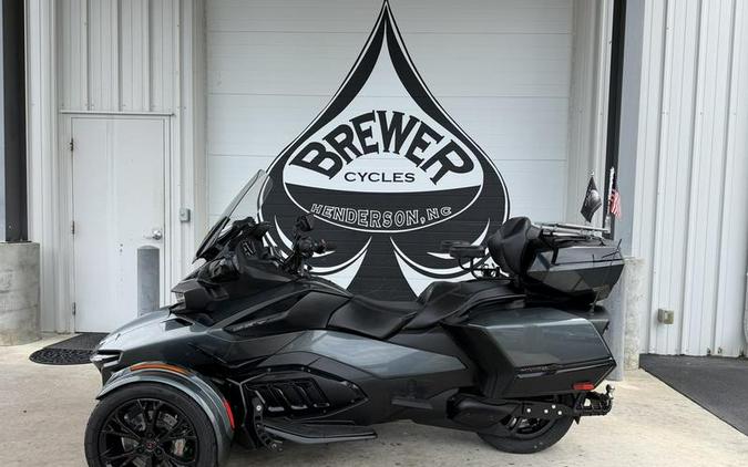 2021 Can-Am® Spyder® RT Limited Dark