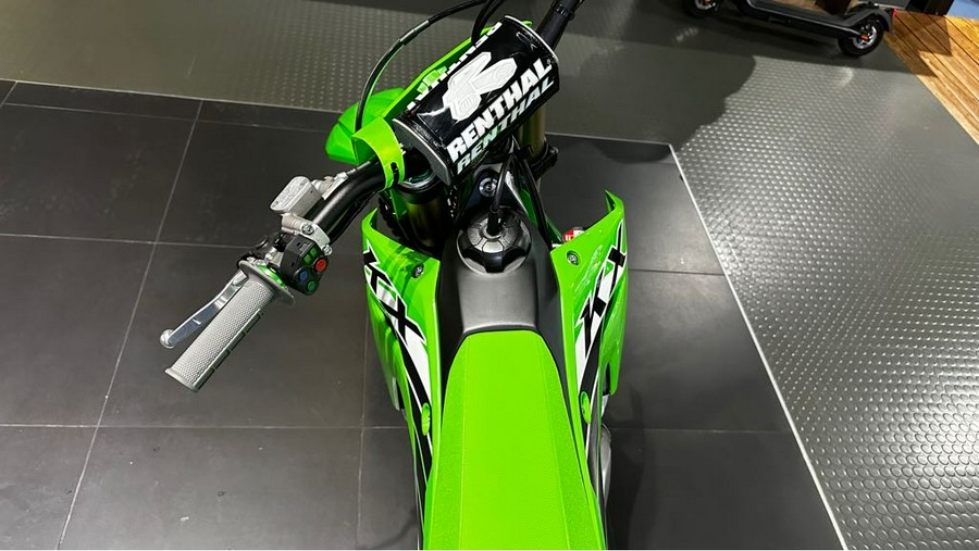 2025 Kawasaki KX™ 450