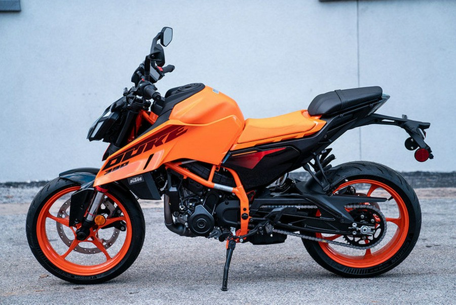 2024 KTM Duke 390
