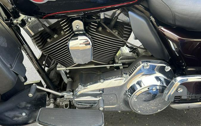 2011 Harley-Davidson FLHTCUTG - Tri Glide Ultra Classic