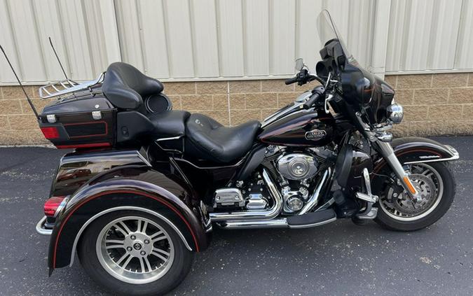 2011 Harley-Davidson FLHTCUTG - Tri Glide Ultra Classic
