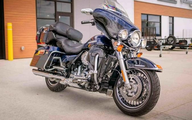 2013 Harley-Davidson® FLHTCU - Electra Glide® Ultra Classic®