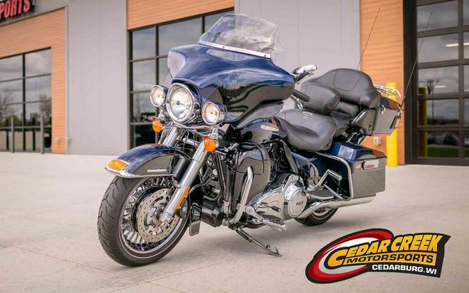 2013 Harley-Davidson® FLHTCU - Electra Glide® Ultra Classic®