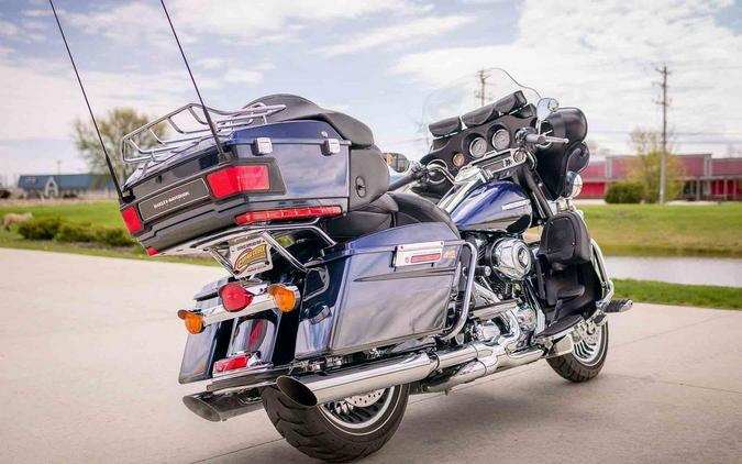 2013 Harley-Davidson® FLHTCU - Electra Glide® Ultra Classic®