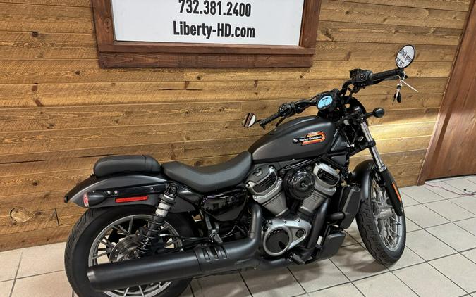 2023 Harley-Davidson® Nightster™ Special Black Denim RH975S