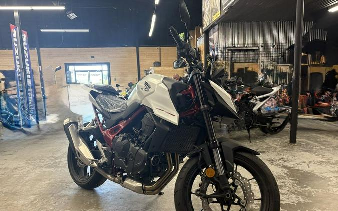 2025 Honda CB750 Hornet Base