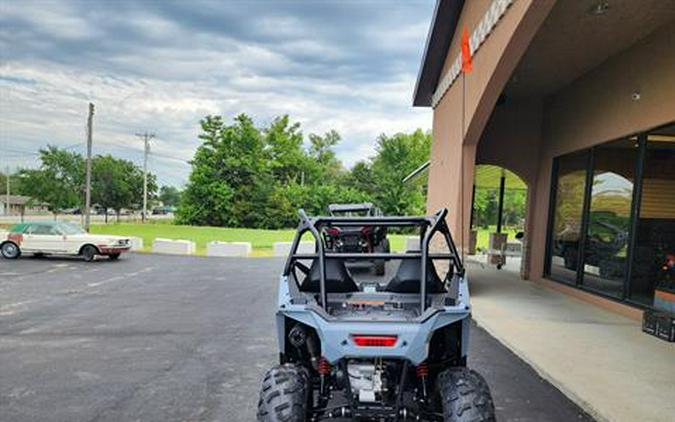 2024 Polaris RZR 200 EFI