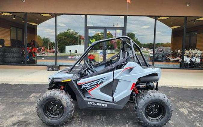 2024 Polaris RZR 200 EFI