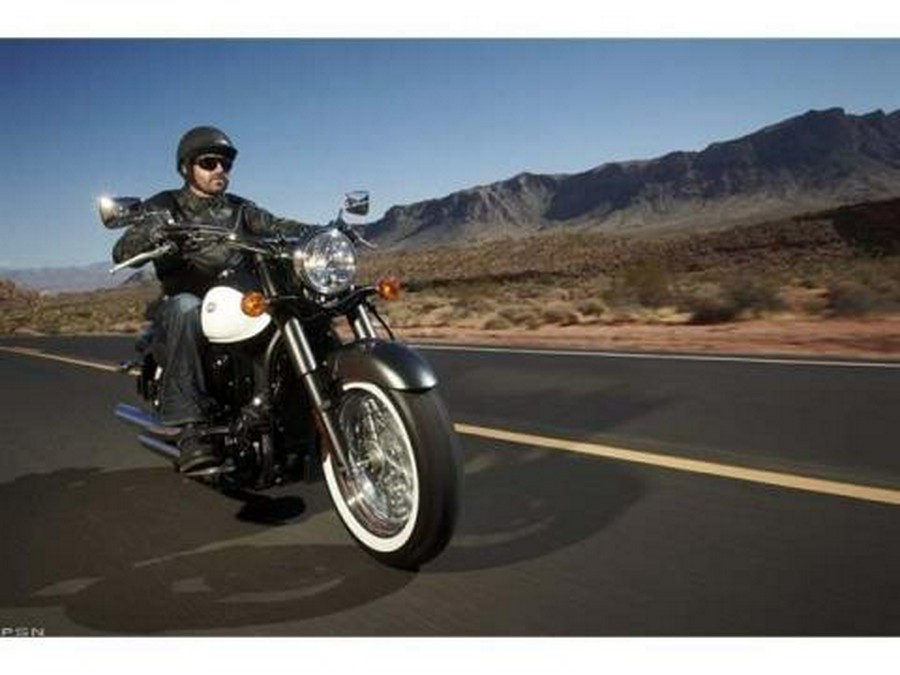2012 Kawasaki Vulcan® 900 Classic