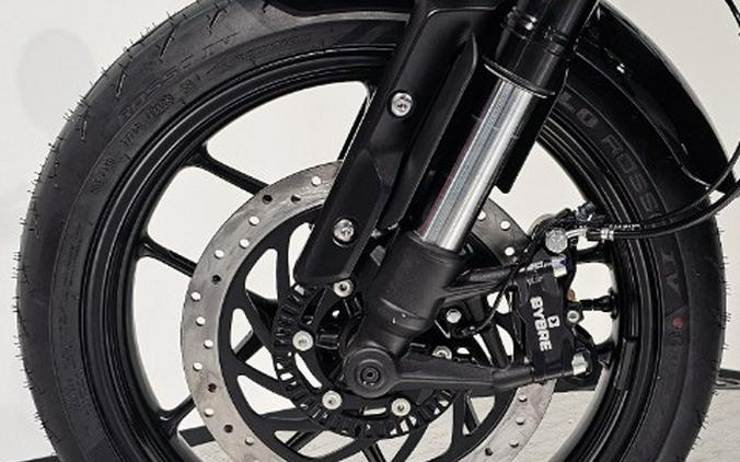 2026 Triumph Thruxton 400