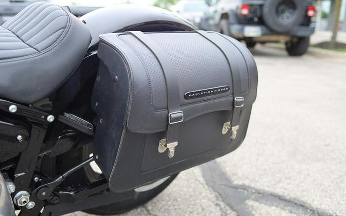 2022 Harley-Davidson® FXST - Softail® Standard