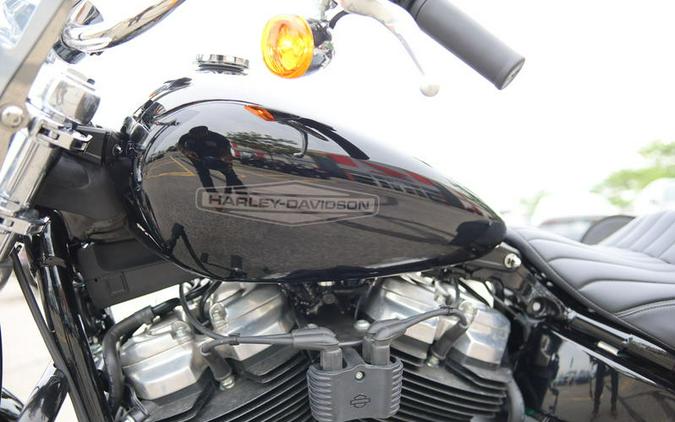 2022 Harley-Davidson® FXST - Softail® Standard