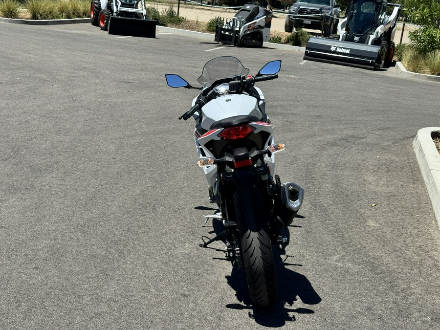 2026 NINJA 300 ABS - Kawasaki