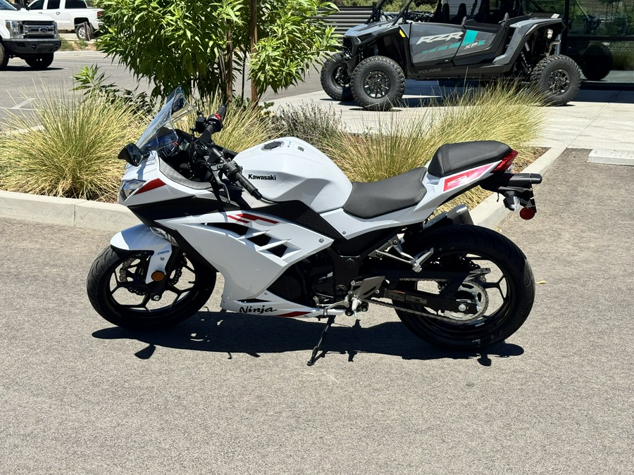 2026 NINJA 300 ABS - Kawasaki