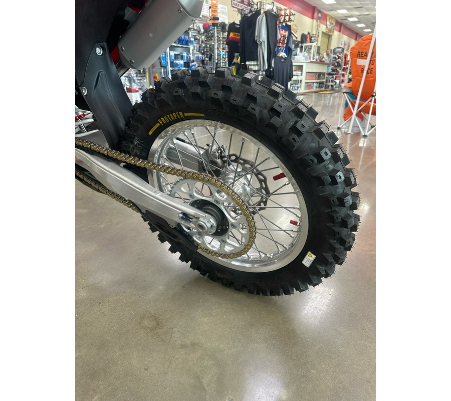 2025 GASGAS EX 250