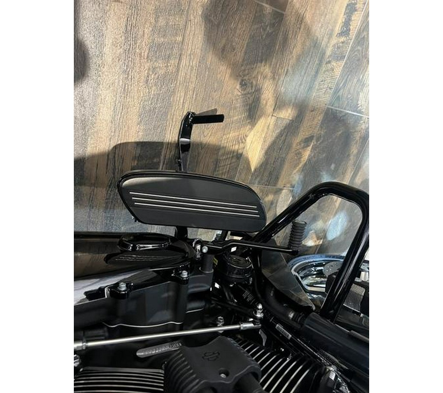 2022 Harley-Davidson® XL883N - Iron 883™