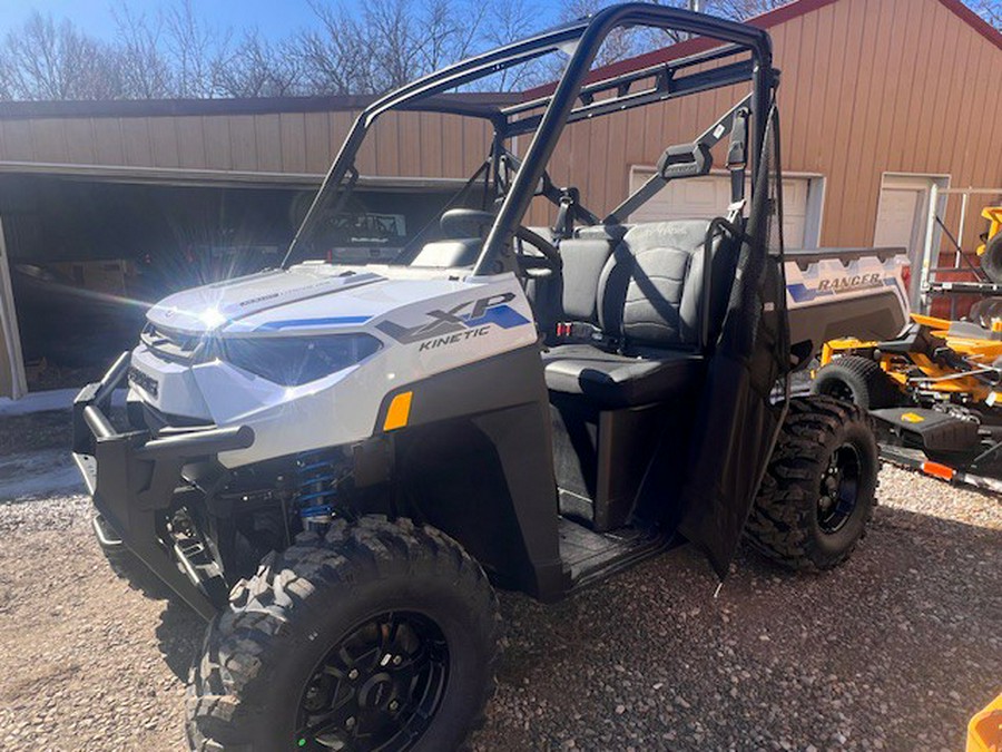 2024 Polaris Industries R24E3CC2BD