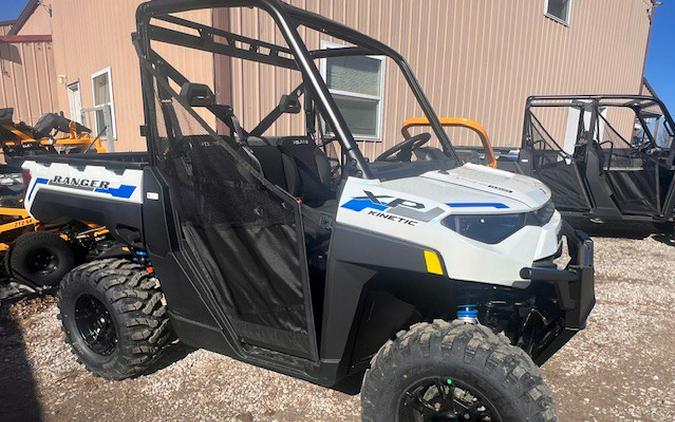 2024 Polaris Industries R24E3CC2BD