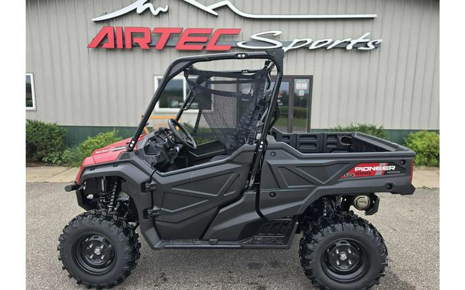 2025 Honda Pioneer 1000 Base