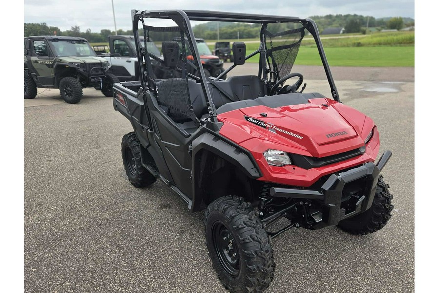 2025 Honda Pioneer 1000 Base