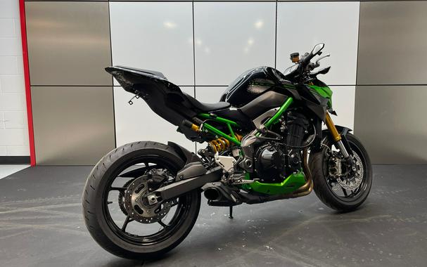 2024 Kawasaki Z900 SE ABS