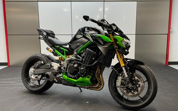 2024 Kawasaki Z900 SE ABS