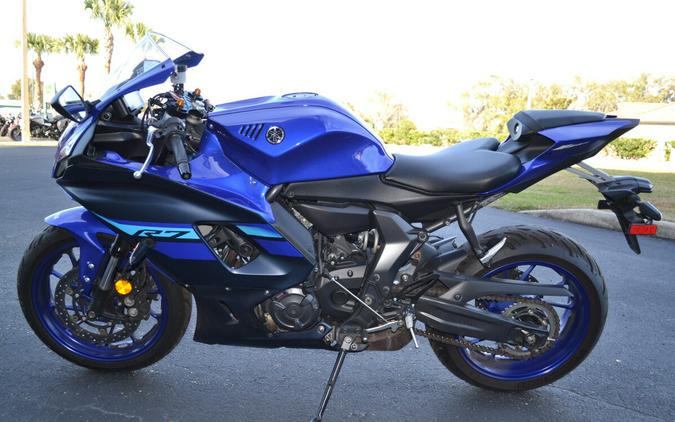 2024 Yamaha YZF-R7 Team Yamaha Blue