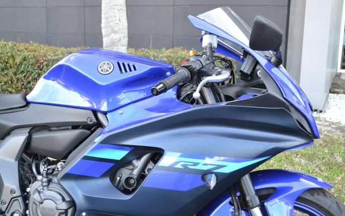 2024 Yamaha YZF-R7 Team Yamaha Blue