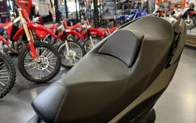 2026 Suzuki Burgman 400