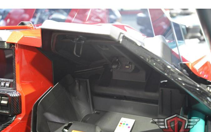 2025 Slingshot 10TH ANNIVERSARY AUTODRIVE