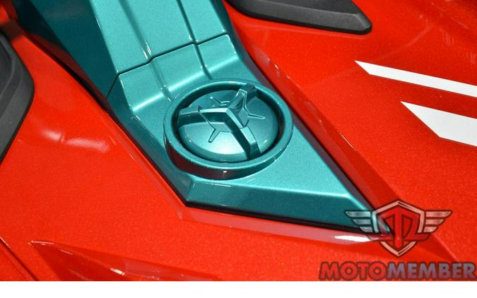 2025 Slingshot 10TH ANNIVERSARY AUTODRIVE
