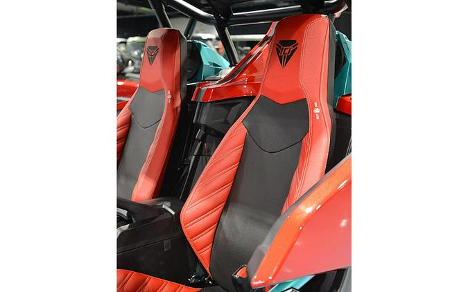 2025 Slingshot 10TH ANNIVERSARY AUTODRIVE