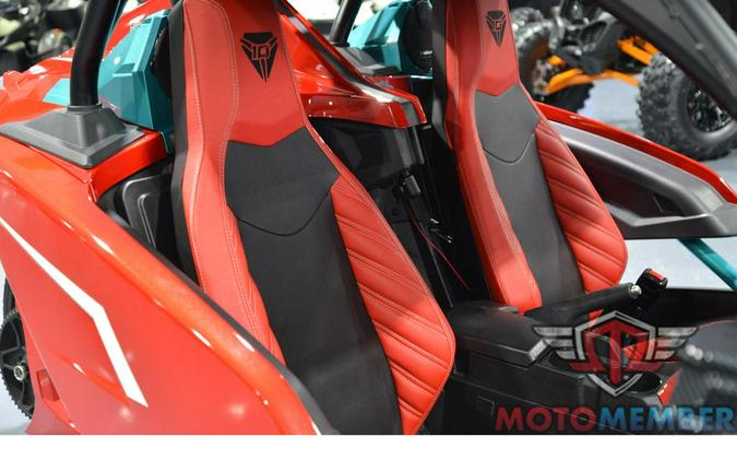 2025 Slingshot 10TH ANNIVERSARY AUTODRIVE