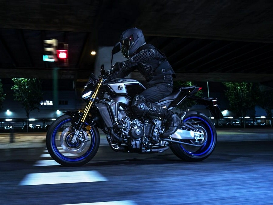 2025 Yamaha MT-09 SP