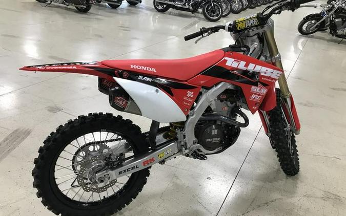 2020 Honda CRF250R Review: National Track Tested (12 Fast Facts)