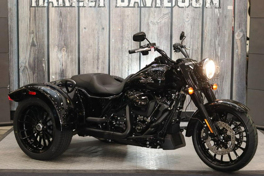 2023 Harley-Davidson® FLRT - Freewheeler®