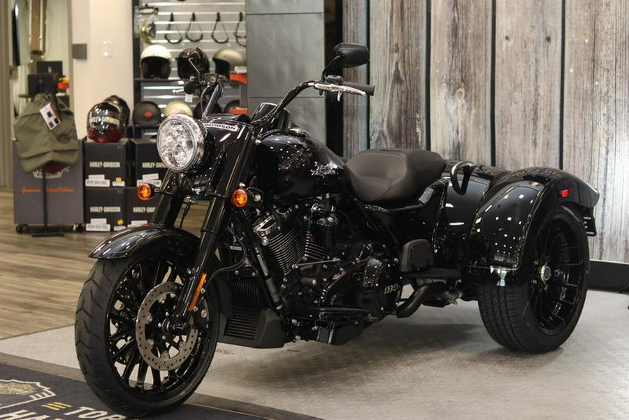 2023 Harley-Davidson® FLRT - Freewheeler®