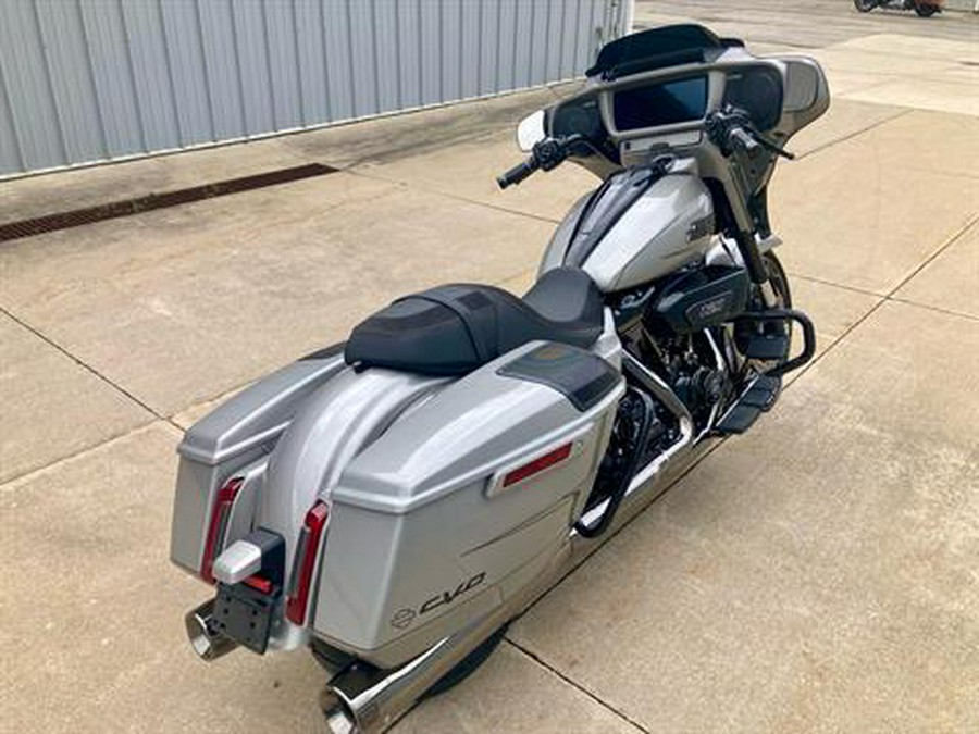 2023 Harley-Davidson CVO™ Street Glide®