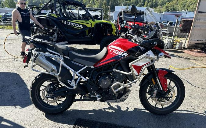 2024 Triumph Tiger 900 GT Pro Review [11 Fast Facts]