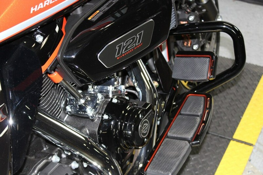 2024 Harley-Davidson CVO™ Street Glide® Legendary Orange