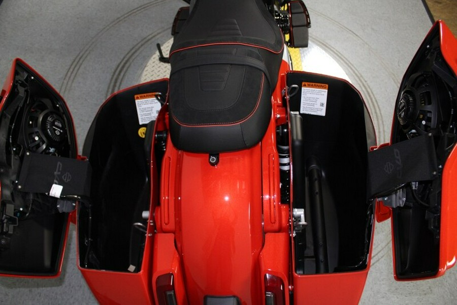 2024 Harley-Davidson CVO™ Street Glide® Legendary Orange